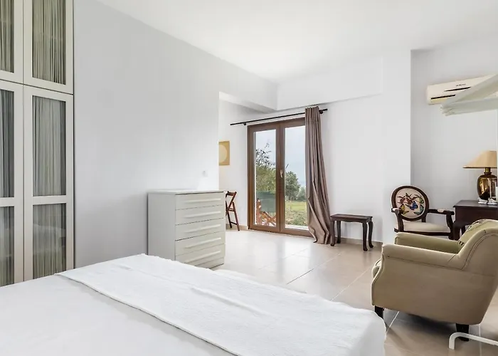 Country house Oikia *